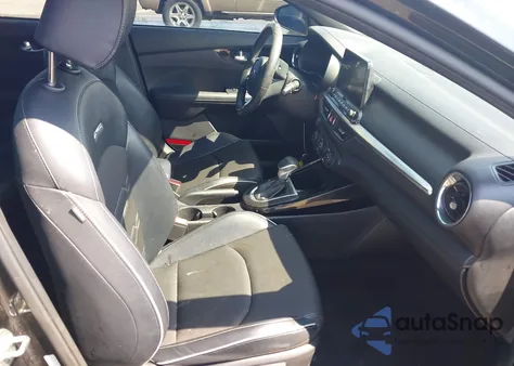 2021 Kia Forte Gt-Line from USA, damaged, VIN 3KPF34AD7ME281768